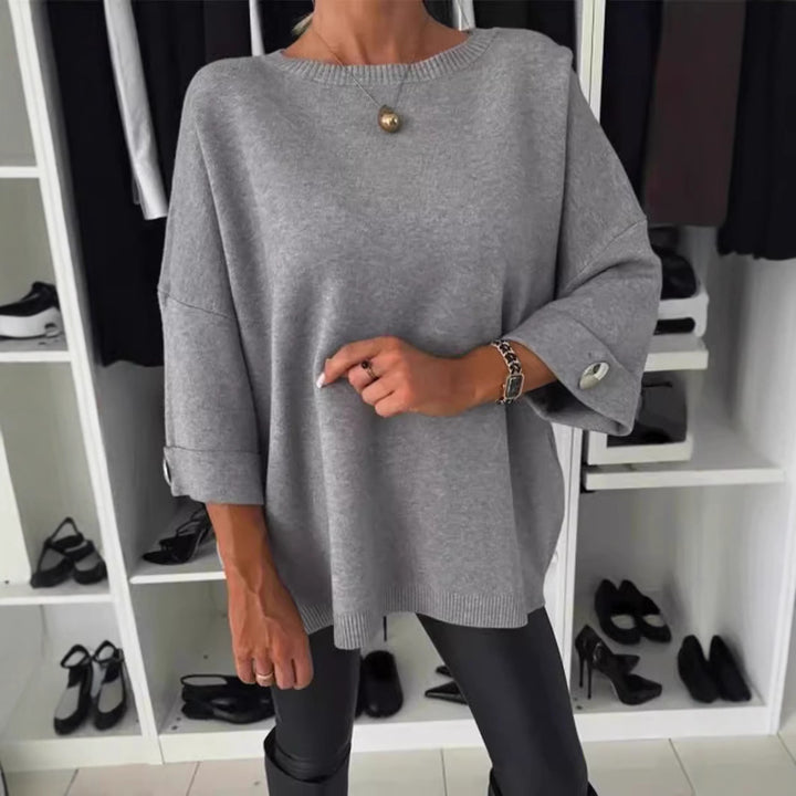 Pull oversized élégant pour femmes avec des détails de boutons raffinés Levoire