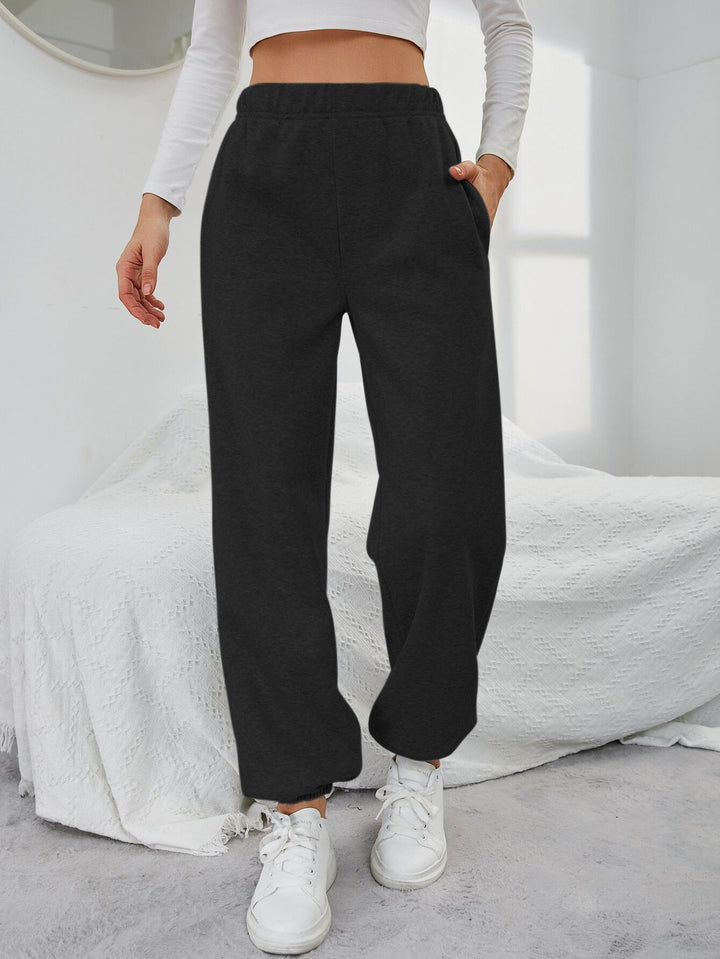 Pantalons de survêtement décontractés pour femmes avec taille élastique et poches latérales Levoire