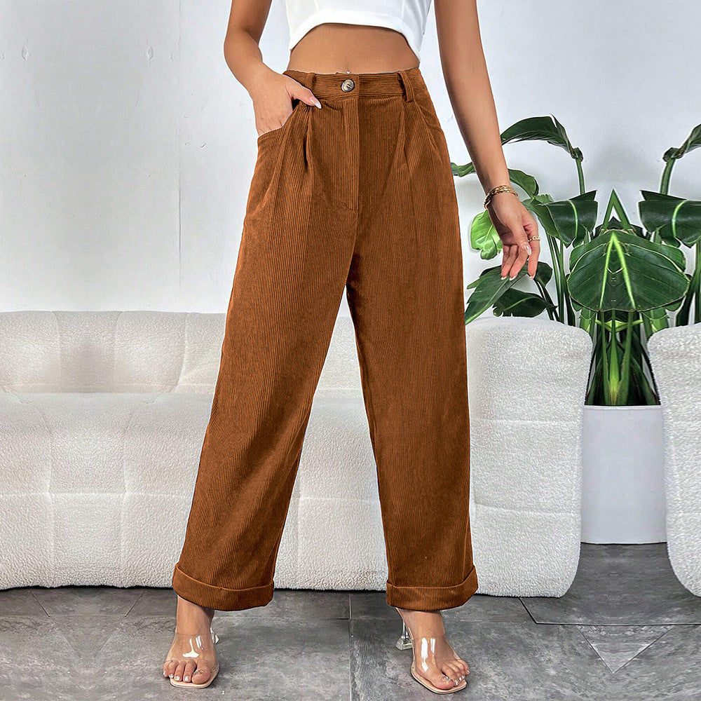 Pantalons en velours côtelé larges pour femmes avec taille mi-haute et plis élégants Levoire