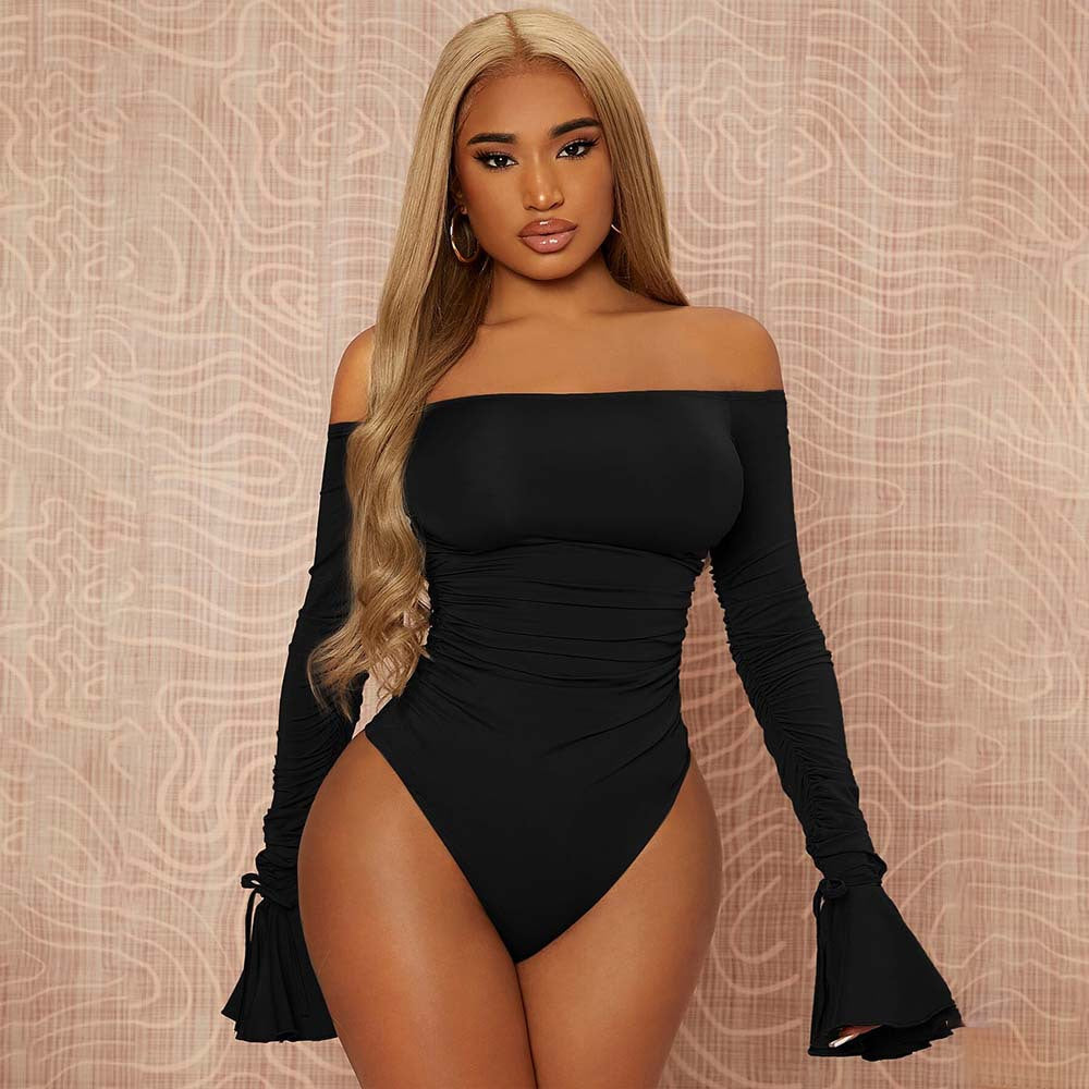 Bodysuit élégant pour femmes à épaules dénudées avec des détails en volants et des manches longues Levoire