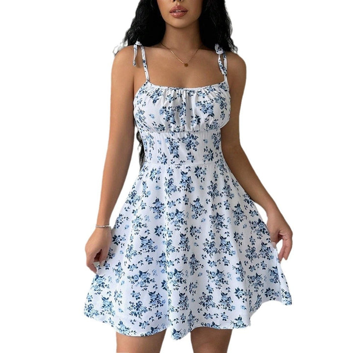 Robe mini d'été pour femmes avec motifs floraux et larges bretelles Levoire