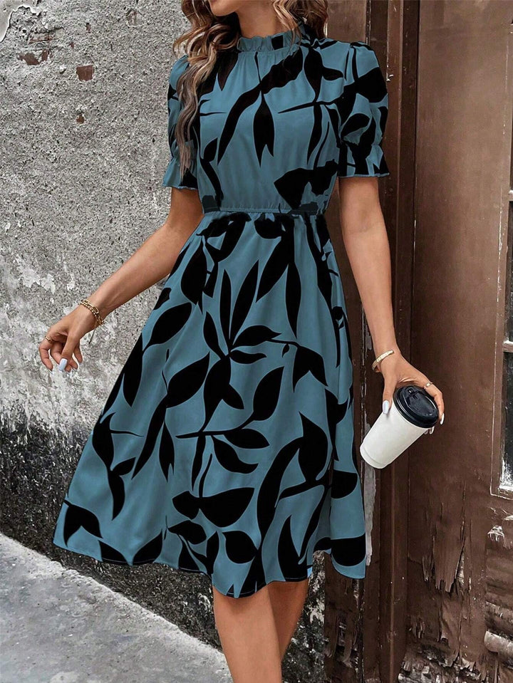 Robe midi élégante pour femmes avec motif de plantes stylé et taille élastique Levoire