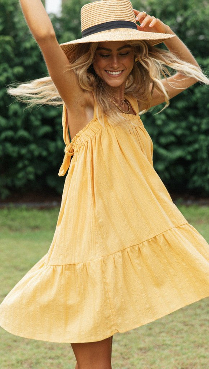 Robe d'été aérienne pour femmes avec des détails en volants et des bretelles ajustables Levoire