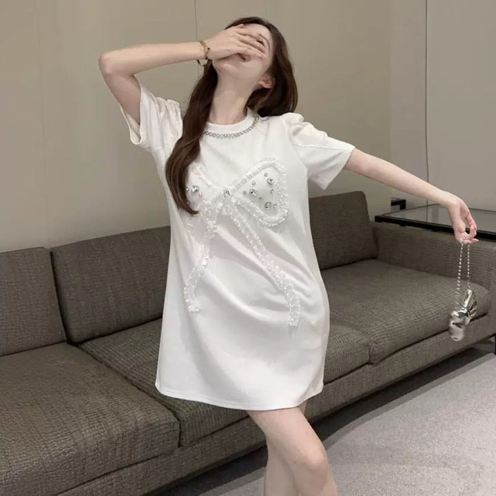 Levoire | Robe à perles Kaakkois-Aasia T-shirt en strass Robe