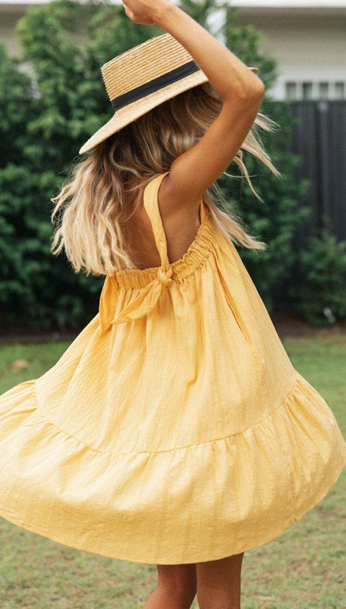 Robe d'été aérienne pour femmes avec des détails en volants et des bretelles ajustables Levoire