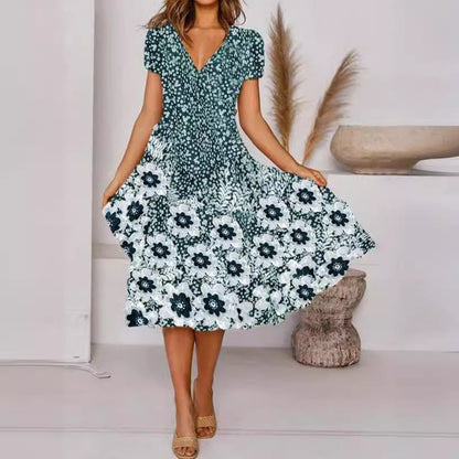 Levoire | Robe mini à imprimé floral à décolleté en V