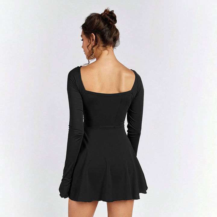 Robe mini pour femmes avec un lacet élégant et un chic col en V Levoire