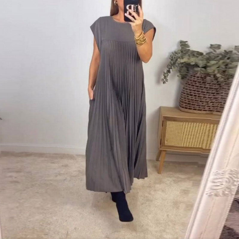 Robe maxi plissée élégante pour dames avec poches pratiques Levoire