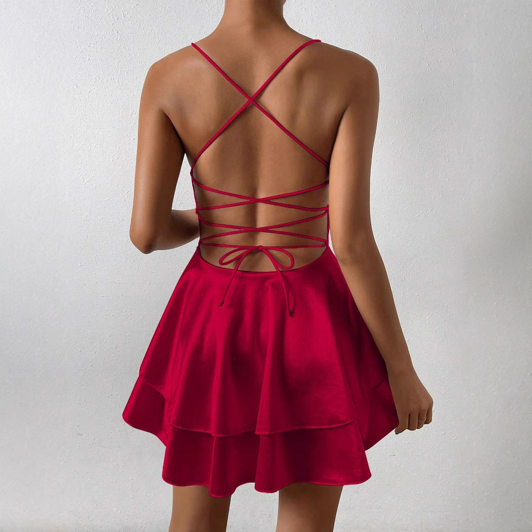 Robe de loisir pour femmes avec une conception de bretelles délicates et une jupe évasée Levoire