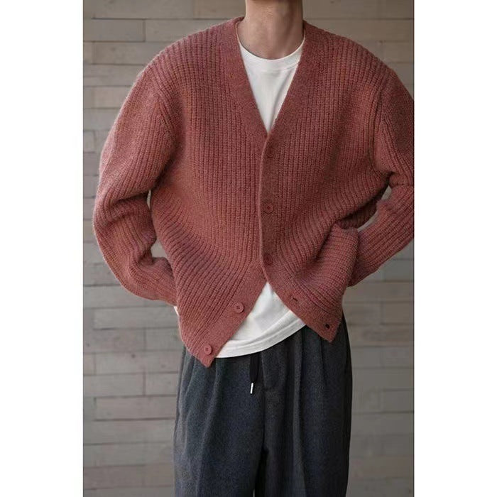 Cardigan pour femmes en mélange de coton doux avec une élégante patte de boutonnage Levoire
