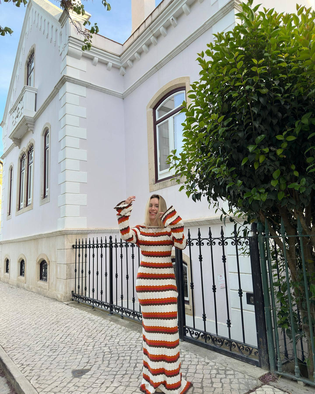 Levoire | Robe Maxi Rayée Avec Décolleté En Tricot