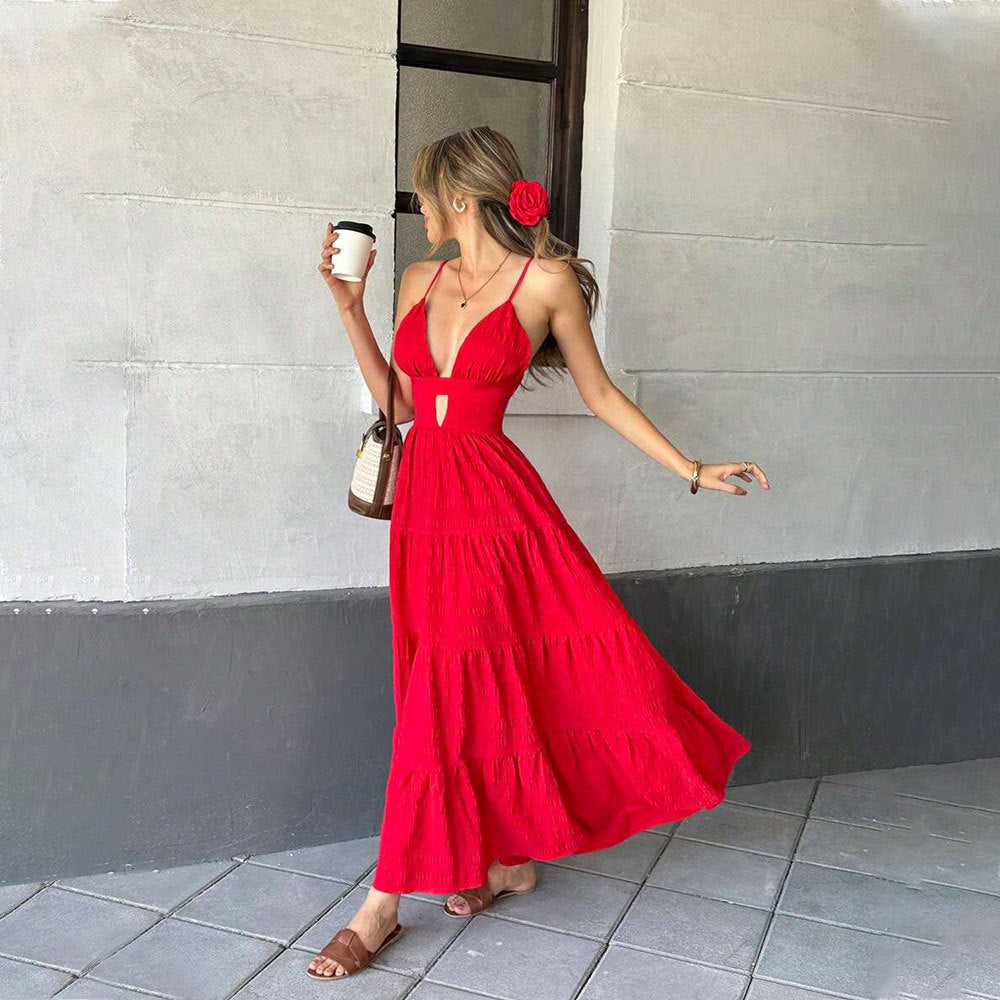 Robe maxi pour femmes avec des détails découpés séduisants et une silhouette fluide Levoire