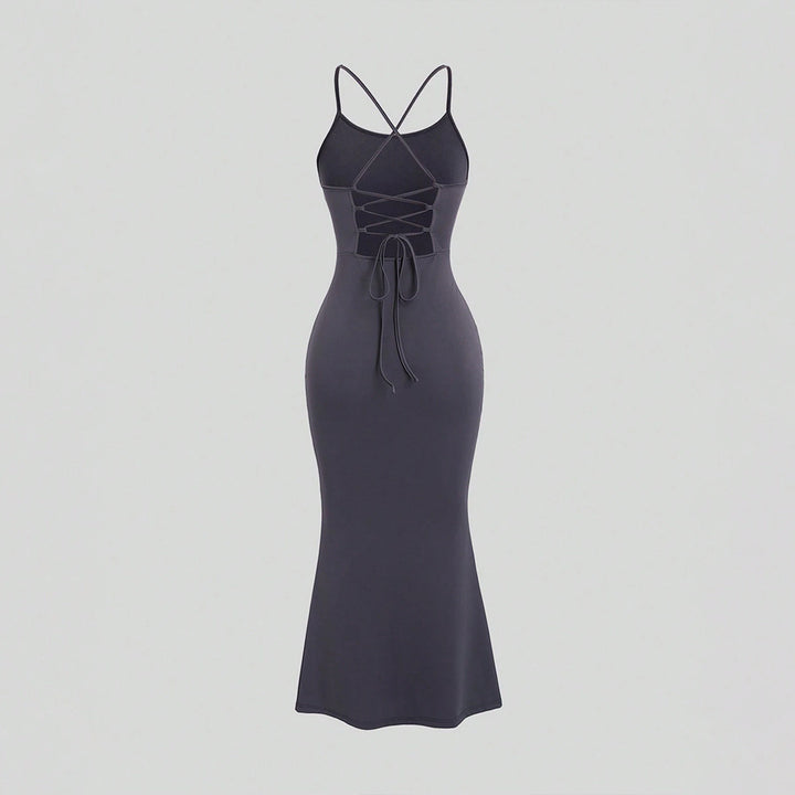 Robe en dentelle à manches longues pour femmes avec coupe près du corps et lacets décoratifs Levoire