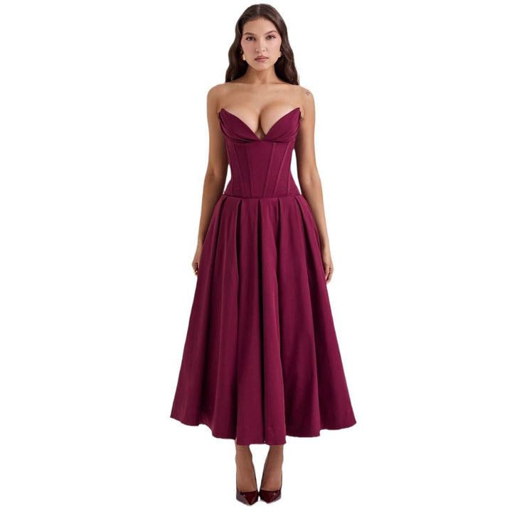 Robe Maxi Couture pour femmes avec un élégant décolleté cœur et une jupe évasée Levoire