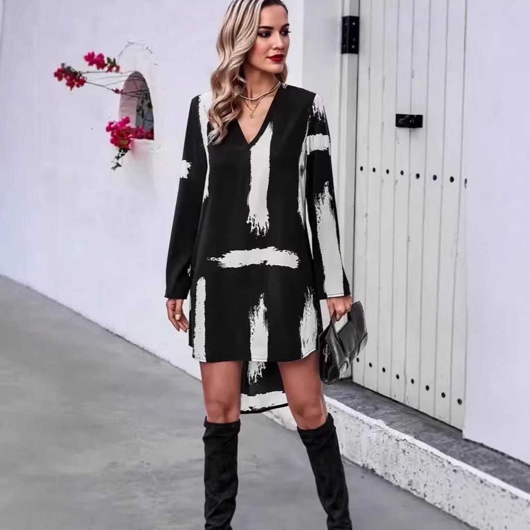 Robe longue à manches longues pour femmes avec un design créatif de coups de pinceau Levoire