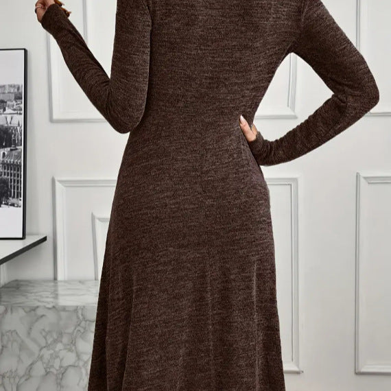 Robe midi femme avec détails de plis élégants et manches longues Levoire