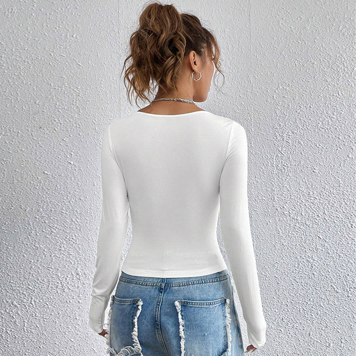 Chemise à manches longues pour femmes avec encolure carrée et design flatteur pour la silhouette Levoire