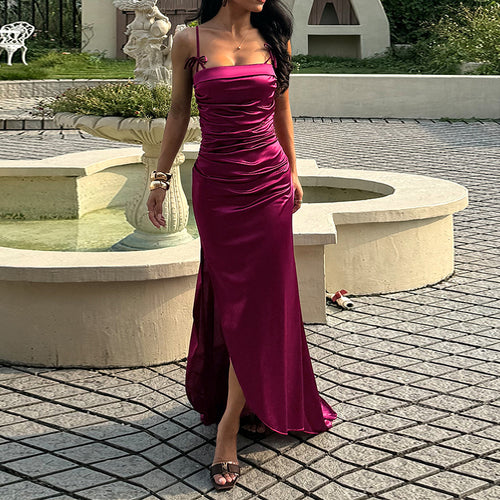 Robe Maxi Élégante pour Femmes avec Éléments de Rassemblement Sophistiqués Levoire
