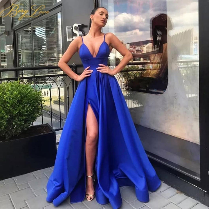 Levoire | Tenue de soirée glamour à fente Bleu