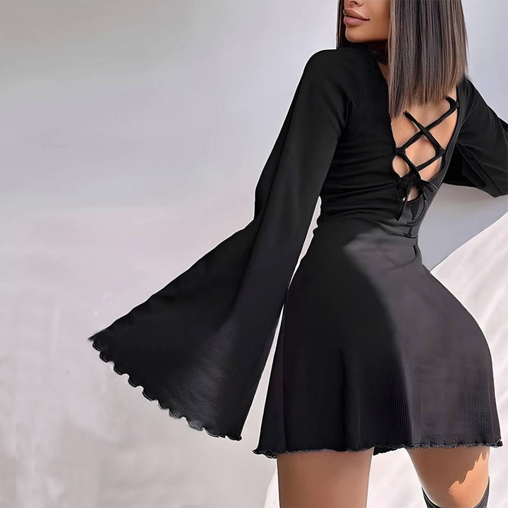 Robe mini femme avec manches trompette et ourlet sculptural Levoire
