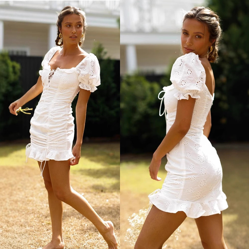 Robe en dentelle romantique pour femme avec détails en volant Levoire