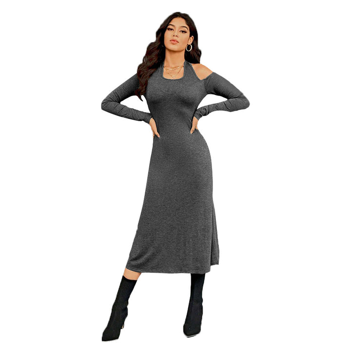 Robe maxi pour femmes avec une coupe chic et des détails découpés élégants Levoire