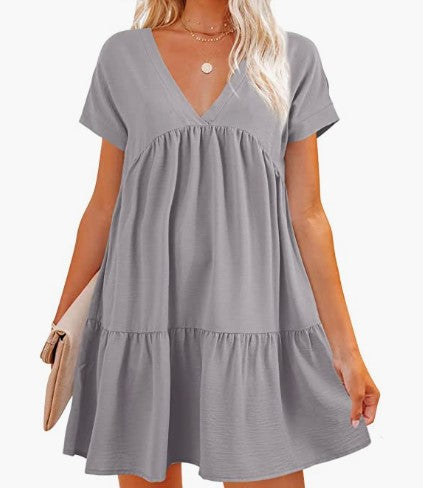 Robe femme à col en V avec un ourlet large et flottant Levoire