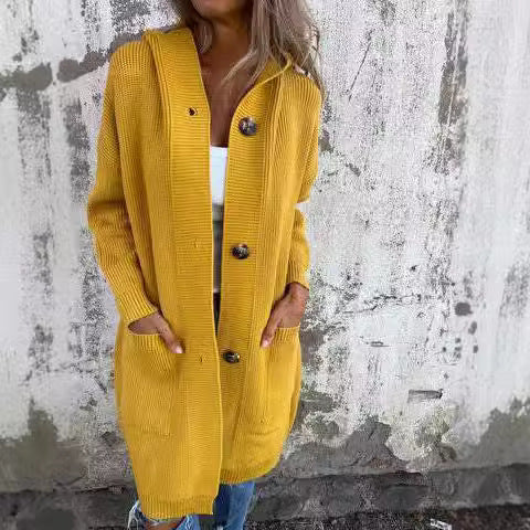 Manteau tricoté pour femme avec poches pratiques et design de bouton élégant Levoire