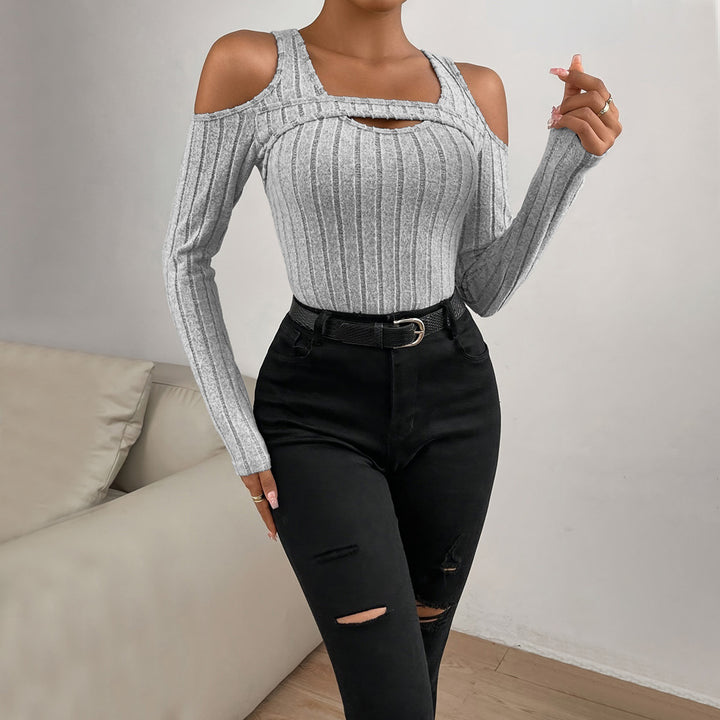 T-shirt à manches longues pour femmes avec col en V texturé et détails découpés Levoire