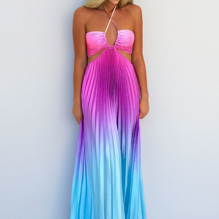 Robe maxi plissée élégante pour femme avec décolleté plongeant et détails découpés Levoire