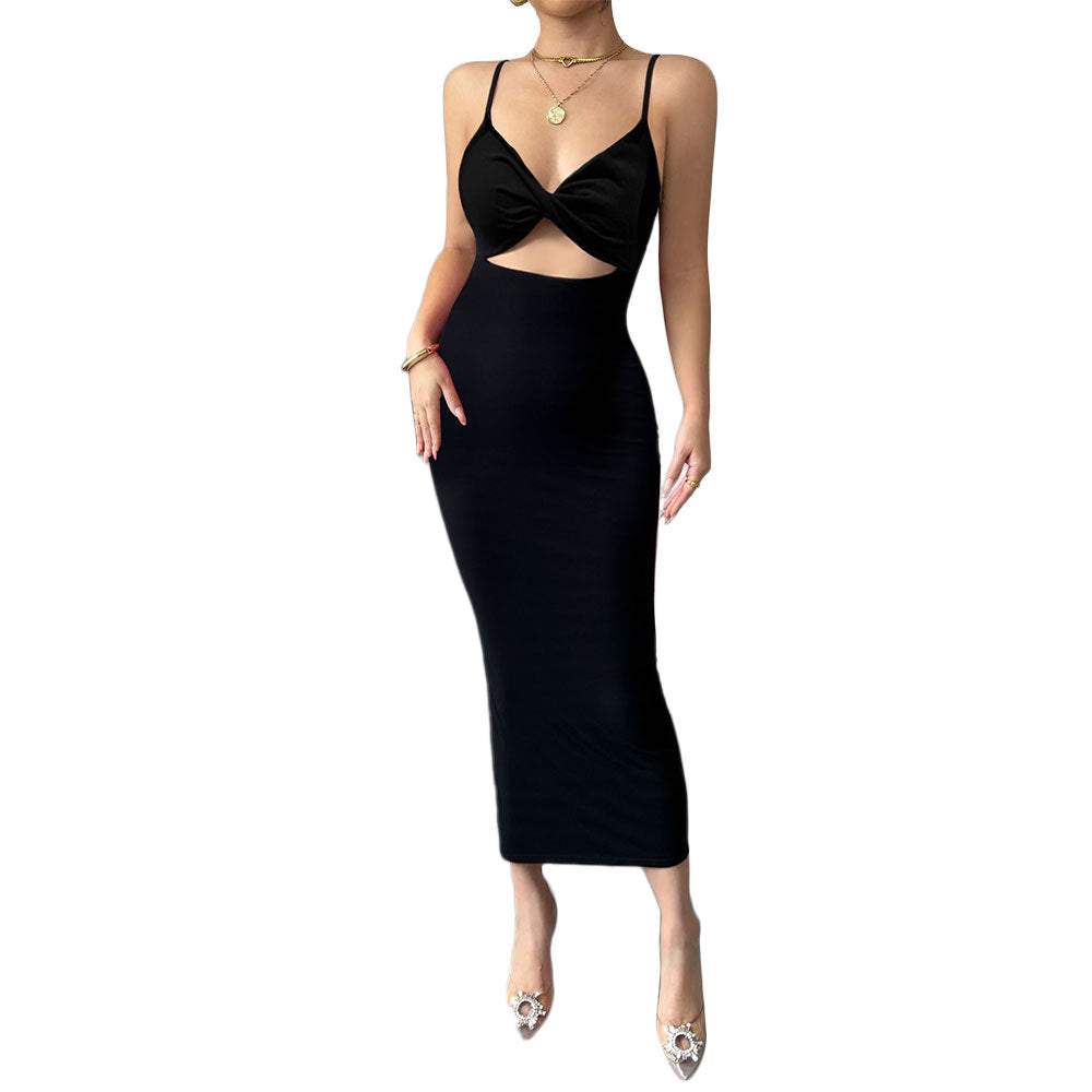 Robe midi ajustée pour femmes avec découpe élégante et fines bretelles spaghetti Levoire