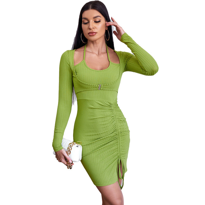 Robe mini femme avec des détails de volants sophistiqués et une découpe à la mode Levoire
