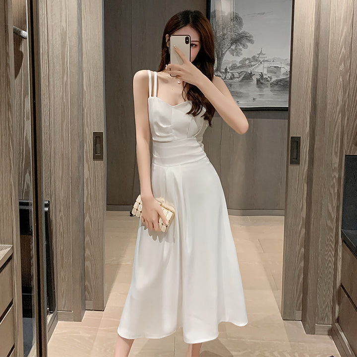 Robe maxi femme à fines bretelles et coupe classique Levoire