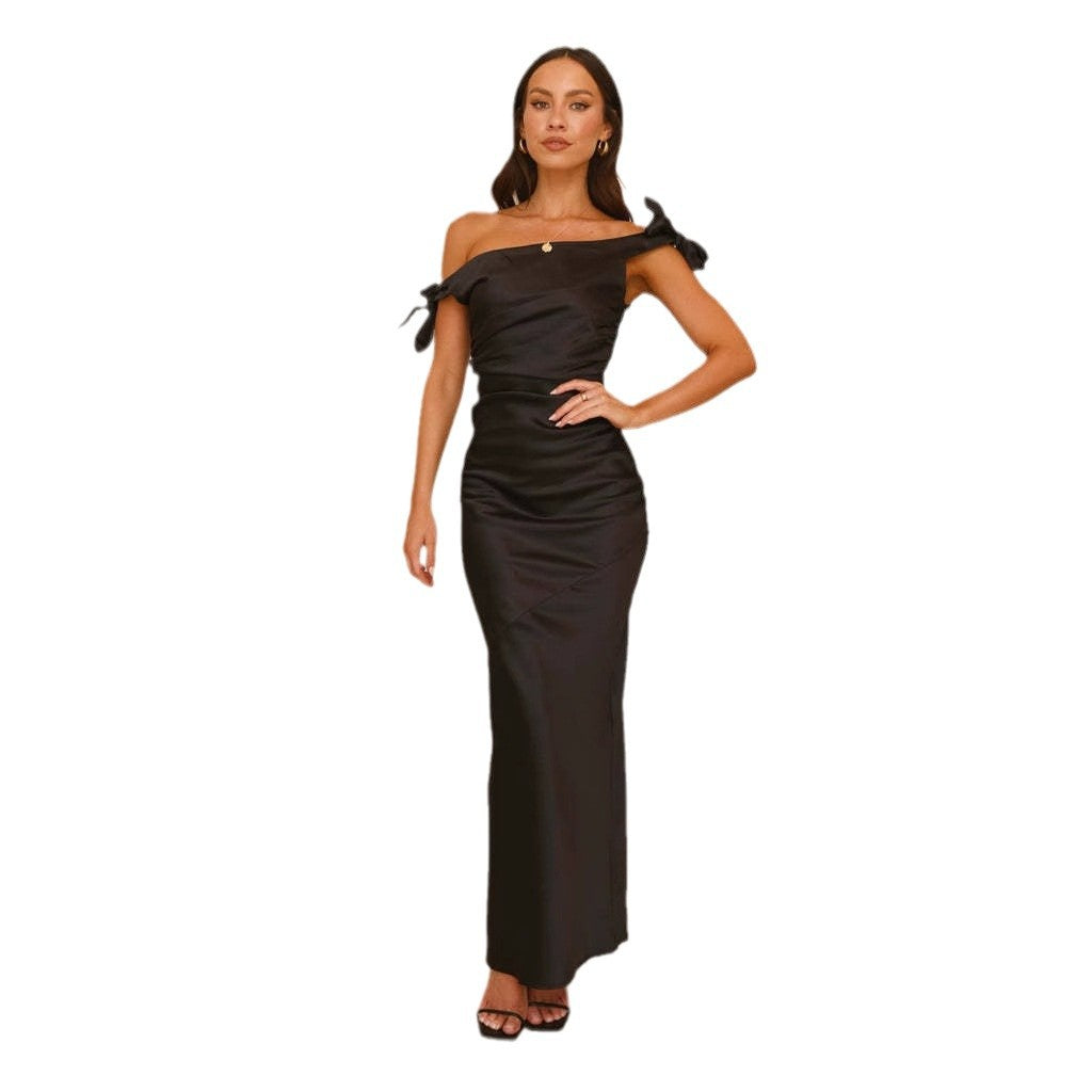 Robe Maxi Élégante pour Femmes avec Design Off-Shoulder et Nœuds Raffinés Levoire