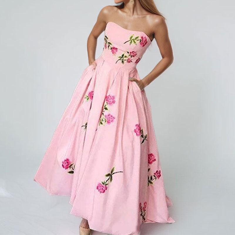 Robe maxi élégante sans bretelles pour femmes avec design floral et poches latérales Levoire
