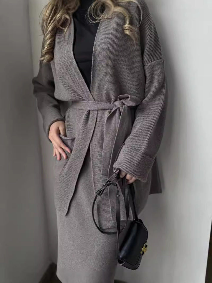 Robe crayon élégante pour femme avec veste blazer chic et poches pratiques Levoire