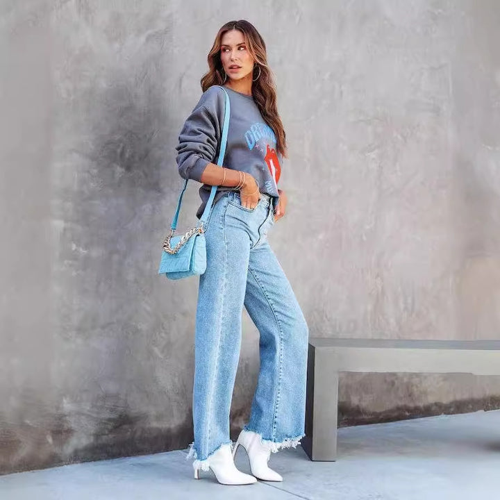 Sweat à Capuche Oversize pour Femme avec Design Graphique Tendance Levoire