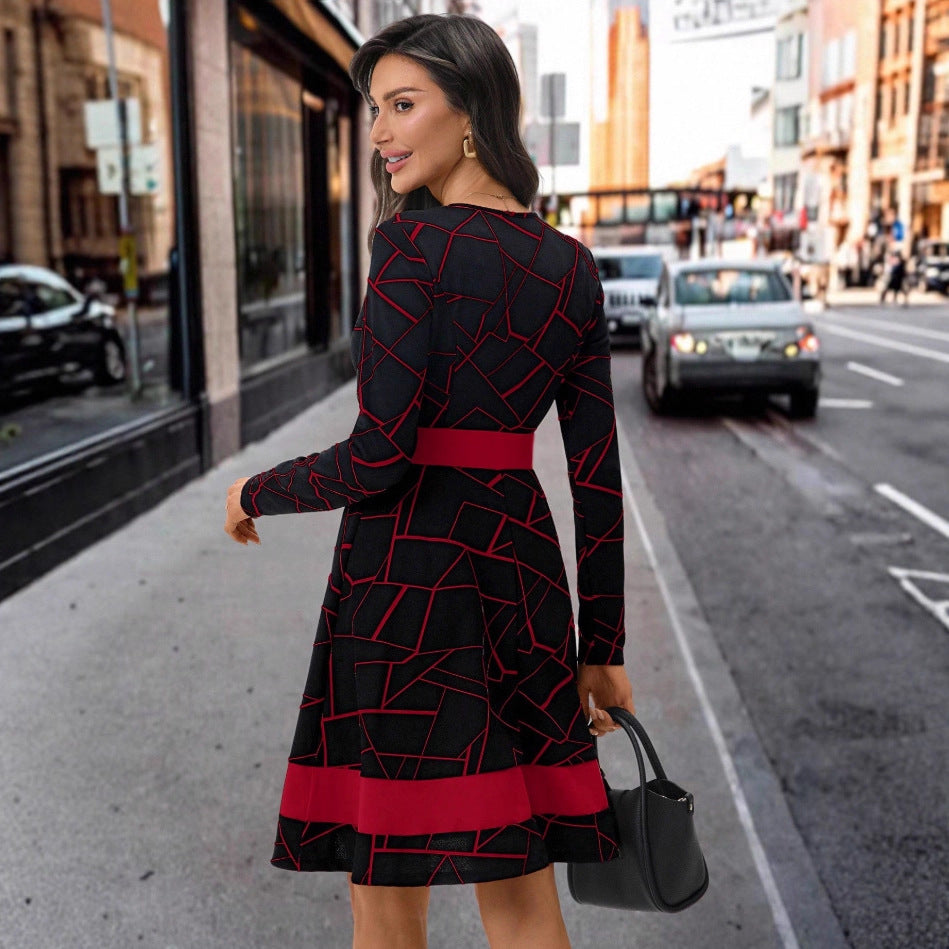 Robe A-line pour femmes avec motif géométrique et coupe ajustée Levoire