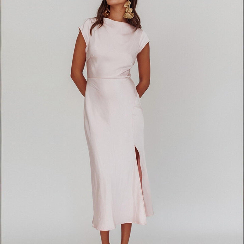 Robe Midi Élégante pour Femme avec Col Montant Chic et Satin Fluide Levoire
