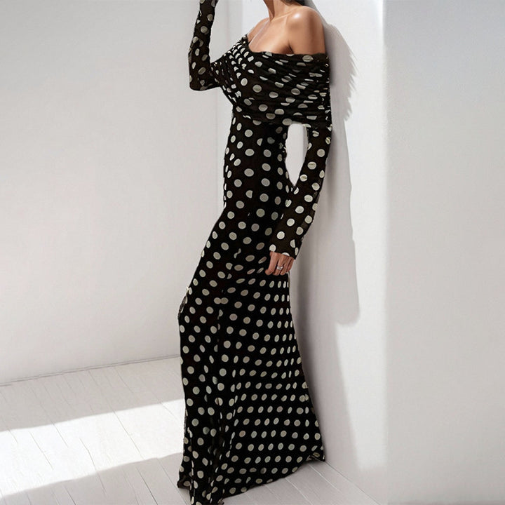 Robe maxi élégante pour femmes avec design sans épaules et motif à pois à la mode Levoire