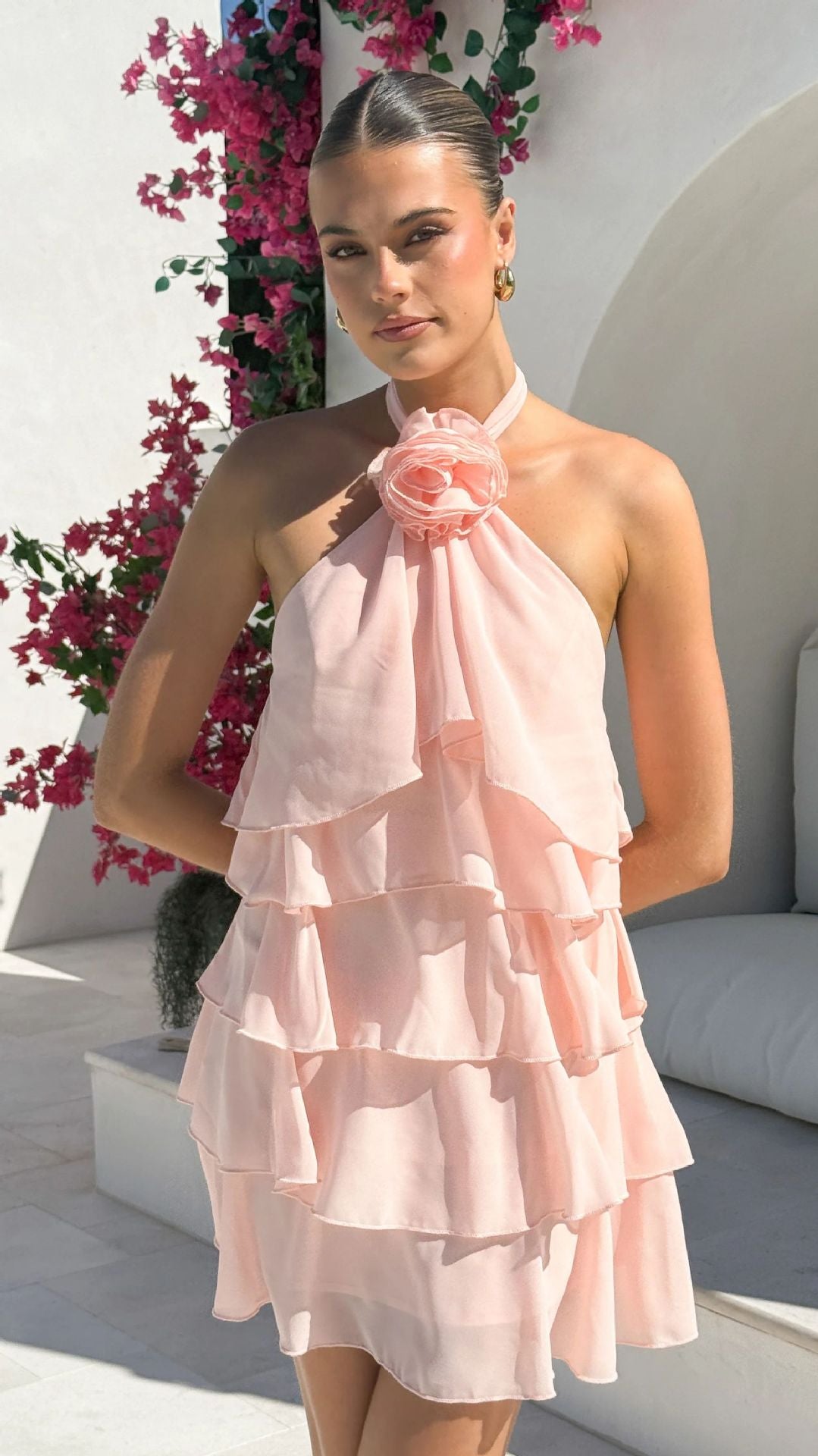 Robe à volants à dos nu pour femmes avec design superposé Levoire