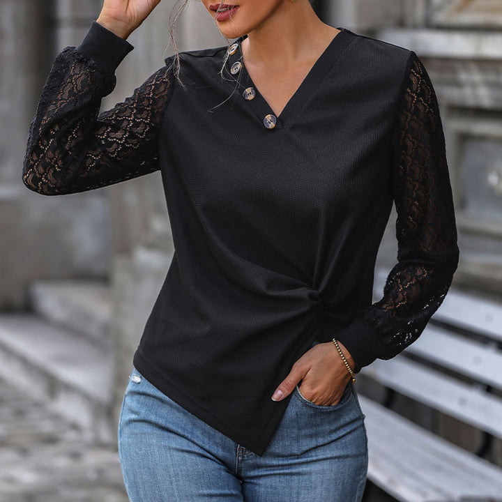 Top femme avec détails en dentelle et boutons Levoire