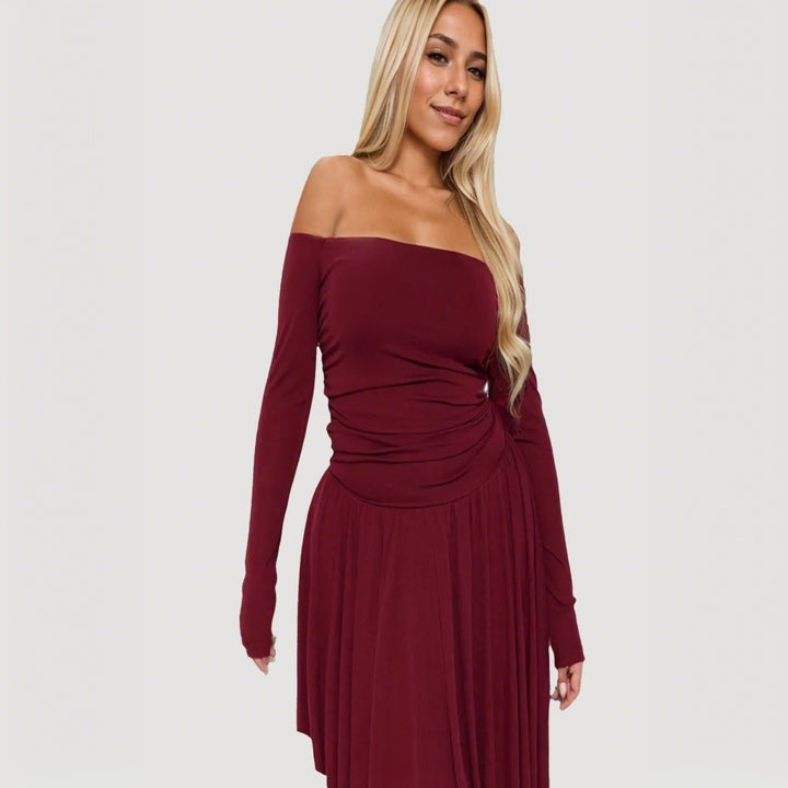Robe midi femme dénudée des épaules avec ourlet asymétrique et manches longues Levoire
