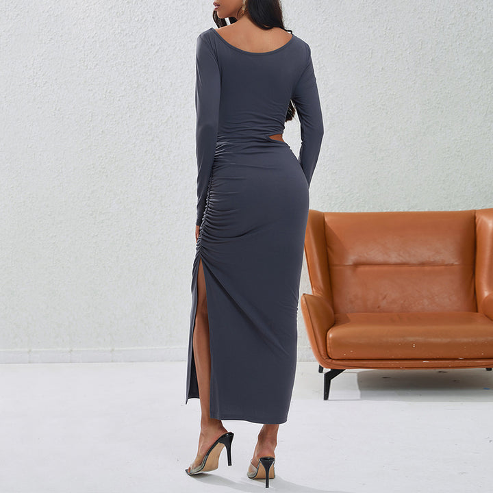 Robe maxi pour femme avec des détails de volants sur les côtés et un drapé élégant Levoire