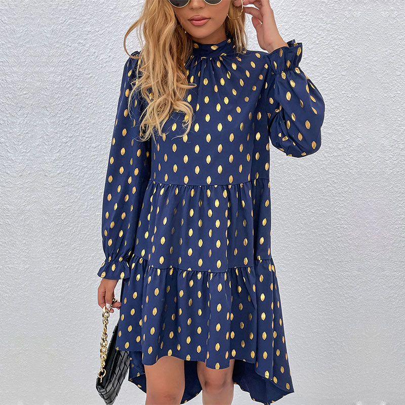 Robe à volants pour femmes avec accents dorés et col haut Levoire