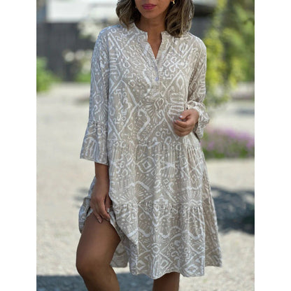 Levoire | Élégant Robe à encolure en V à manches courtes Imprimé gâteau ajouté Abricot