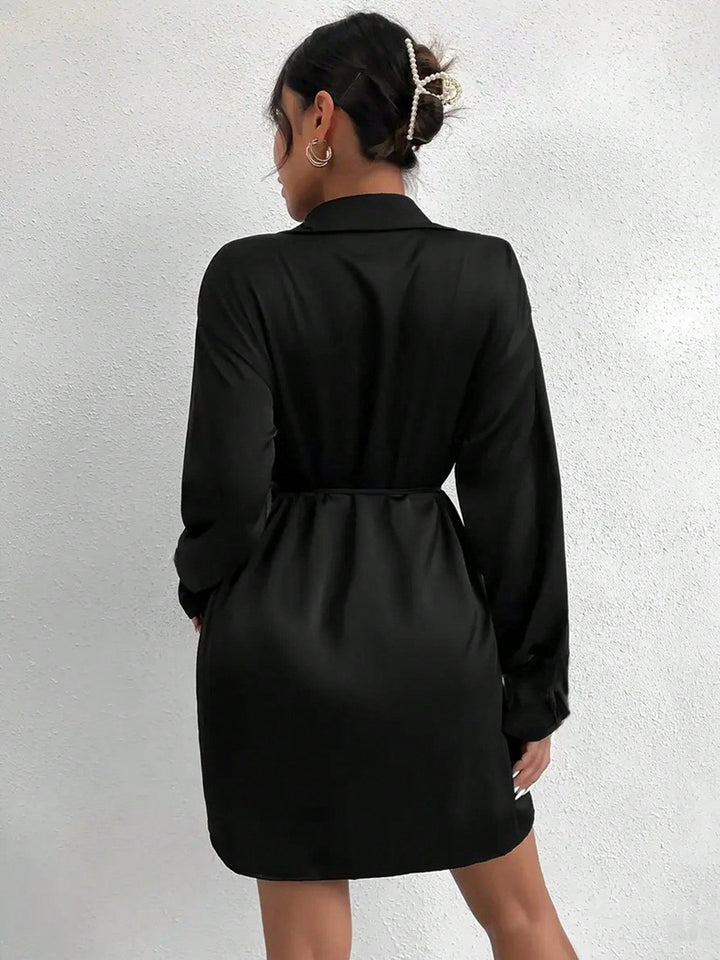 Levoire | Robe Mini Satin À Manches Longues Pour Femmes
