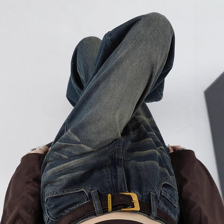 Jean large coupe pour femmes avec taille haute et lavage à la mode Levoire