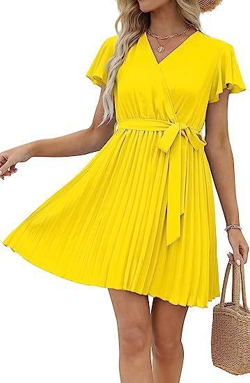 Robe portefeuille pour femmes avec détails plissés Levoire