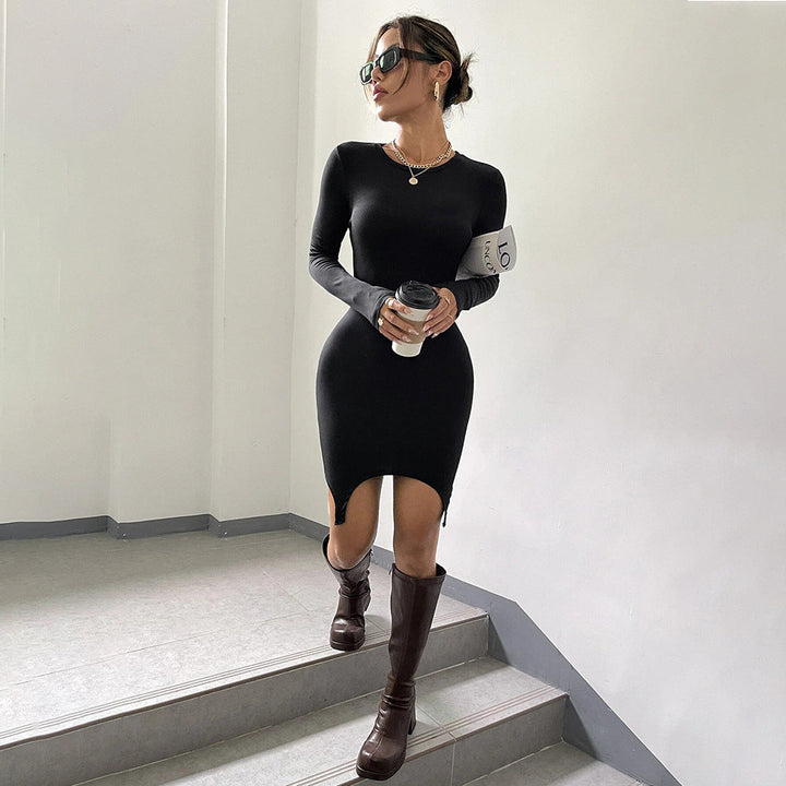 Levoire | Chemise de stylisme adaptée à une mini-jupe tricotée à manches longues